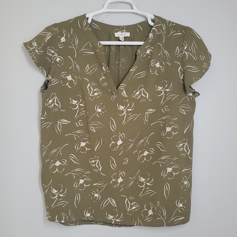 Como Blu Floral Olive Green V Neck Capped Flutter Sleeves Women's Top XL NWOT